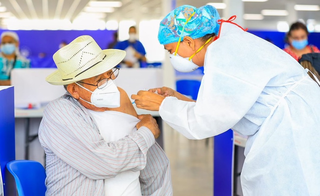El Salvador entre los 5 países de Latinoamérica que más dosis anti-COVID19 ha administrado el-salvador-entre-los-5-paises-de-latinoamerica-que-mas-dosis-anti-covid19-ha-administrado